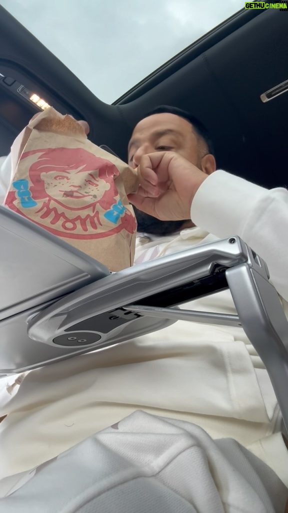 DJ Khaled Instagram - Secure the bag alert 🚨 GO BIG , GO BIGGIE BAG