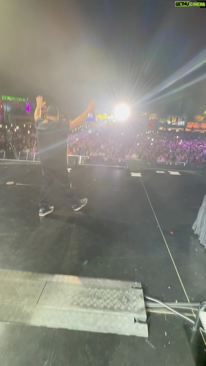DJ Khaled Instagram - The love is felt ! Fanluv I love you and very grateful for you love ! Love is the only way ! I THANK YOU GOD ! Recap will be my next post Thank you @unistudios for having me @wethebest love