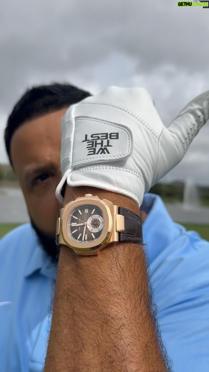 DJ Khaled Instagram - βπ½π 1 ready to go π¦πππ½π€― @djkhaled @champagnepapi itβs Almost ( THAT TIME ) Word for word you know when u put the mic π€ in the air and dem sing it word for word . follow @wethebest for more updates