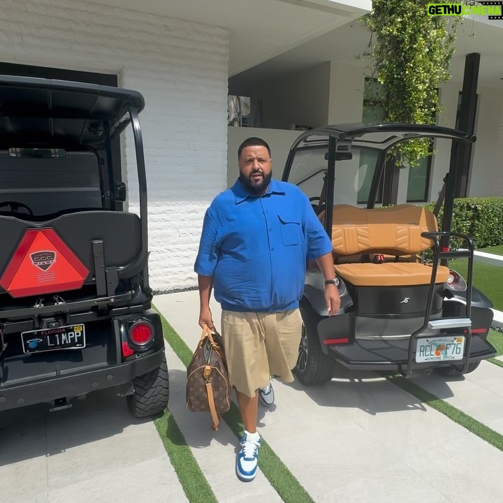 DJ Khaled Instagram - All dem see is the glory but dem not know the story Swipe for clarity , I ROLL WIT GOD 🤲🏽 I LOVE U GOD 🤲🏽 Major 🔑 alert GO HARD WIN BIG , love is the only way
