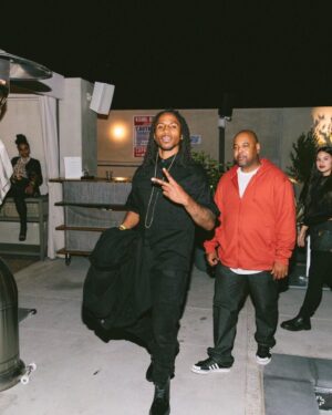 D Smoke Instagram - Happy Birthday to my right hand man @mr.shawshanxx 
We traveled the world doing what we love, beat the odds time and time again, strategized and executed. You’re a true mentor and mastermind. Let’s keep ascending or what not on that end! Lol #iykyk