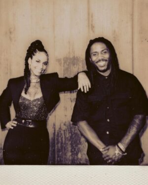 D Smoke Instagram - Here’s a big sis appreciation post. I’ve learned so much from this incredible artist and human being. You’ve been a mentor and a friend for a couple years now. I’ll never forget when I lost my voice on tour with you in Europe and you sent your staff to my green room with the vocal repair kit and told me the first step is to “stfu!” Lol (Vocal rest for the sensitive at heart) 

May God bless you and my brother @therealswizzz and the entire family!  Enjoy your day!

What’s y’all favorite @aliciakeys song?!
