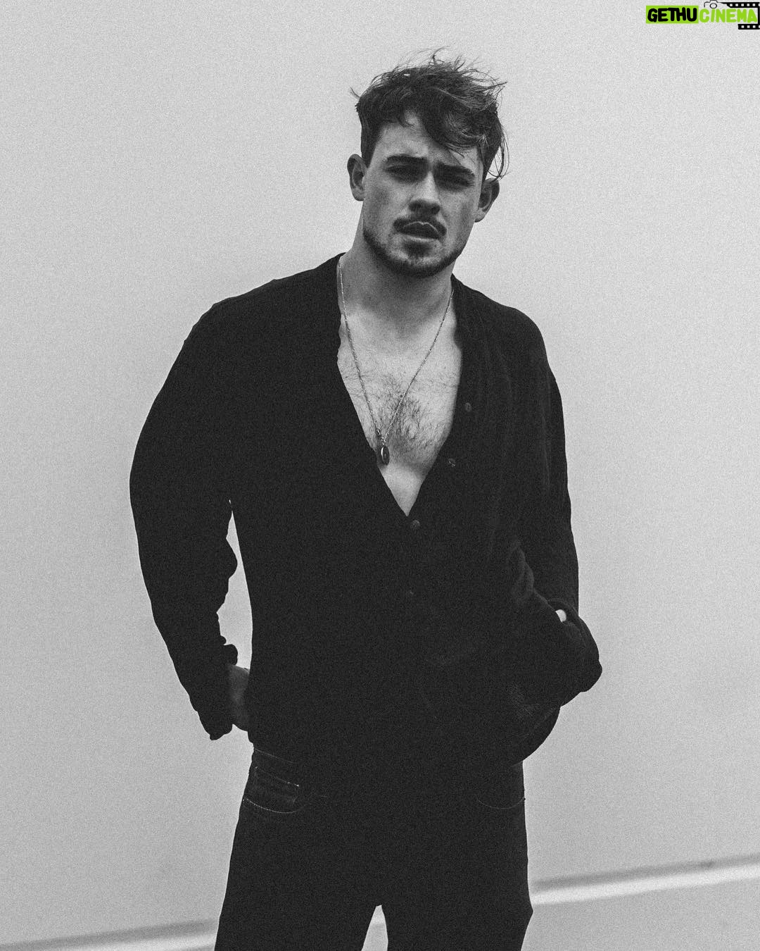 Dacre Montgomery - 166.3K Likes - @perrywinklephotography