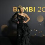 Dagi Bee Instagram - It was a pleasure @bambi_awards ✨ ( Das letzte Foto war mein Mood der Aftershow Party 💃) Munich, Germany