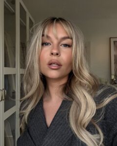 Dagi Bee Instagram - 2024 is about focusing on myself ☁️ Was ist euer Vorsatz für dieses Jahr ? ✨