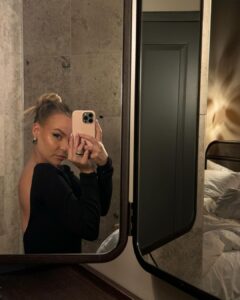 Dagi Bee Instagram - 🖤🦅⏳ Berlin, Germany