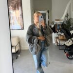Dagi Bee Instagram - life lately 🌿 #digitaldiary Foto 1 : Artischoken Love 💚 ( ja ich kann euch bald mal ein Tutorial machen wie man die isst 😭🙈 ) Foto 2 : Nelio liebt Fußball spielen ⚽️ Foto 3 : Kleiner @owies_drink Spoiler 🤭 Foto 4 : random Outfit Check Foto 5 : Sonnenuntergänge im Herbst <333 Foto 6 : meine Haut ist aktuell sehr dankbar ✨ Foto 7 : neli‘s breakkiiiii Foto 8 : Augenpads und ich 🤝🏼 Foto 9 : @diego.fossa hat mich wieder hübsch gemacht Foto 10 : Selfie vom 🥛 Shooting