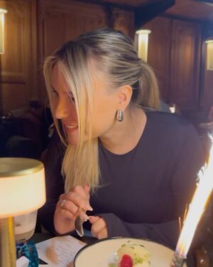 Dagi Bee Instagram - happy and healthy, blessed beyond measure ✨ #29 🍾 ich hatte einen tollen & entspannten Geburtstag 💖 danke an alle die an mich gedacht haben & für all die lieben Glückwünsche zu meinem Geburtstag - ich fühle mich geliebt! 🥹💕