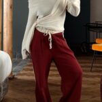 Dagi Bee Instagram - 🍓🌶️♥️🌹💋 Weil ihr das Outfit so geliebt habt, hab ich’s auch nochmal im Feed verewigt 🫶🏼 was ist aktuell eure Lieblings Clothing Brand ? ✨