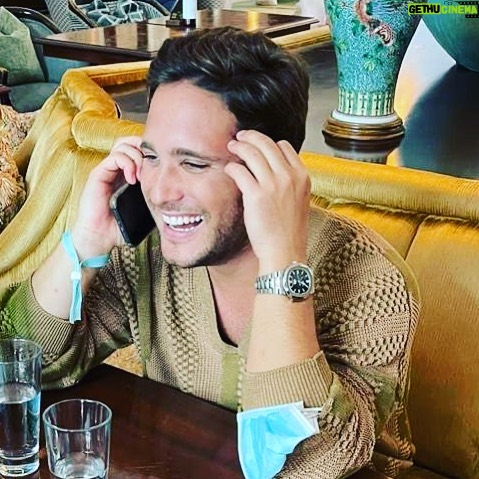 Dalma Maradona Instagram - El momento radial más importante de mi vida (hago radio hace 4 meses 😂) Gracias a todos por ayudarme a cumplir el desafío! Gracias @diego SOS UN DIVINO! Que lindo hacer @diaperfecto951