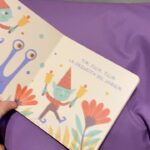 Dalma Maradona Instagram - Recibí tantos mjes de amor que les dejo este vídeo acá para los que no lo vieron en las historias! Muchos mjes diciendo que Roma les saco una sonrisa y los mato de amor! Muchas gracias! ❤️ Roma ama los libros y se los recomiendo para jugar con sus hijos/sobrinos! Nosotras nos divertimos mucho! 💋