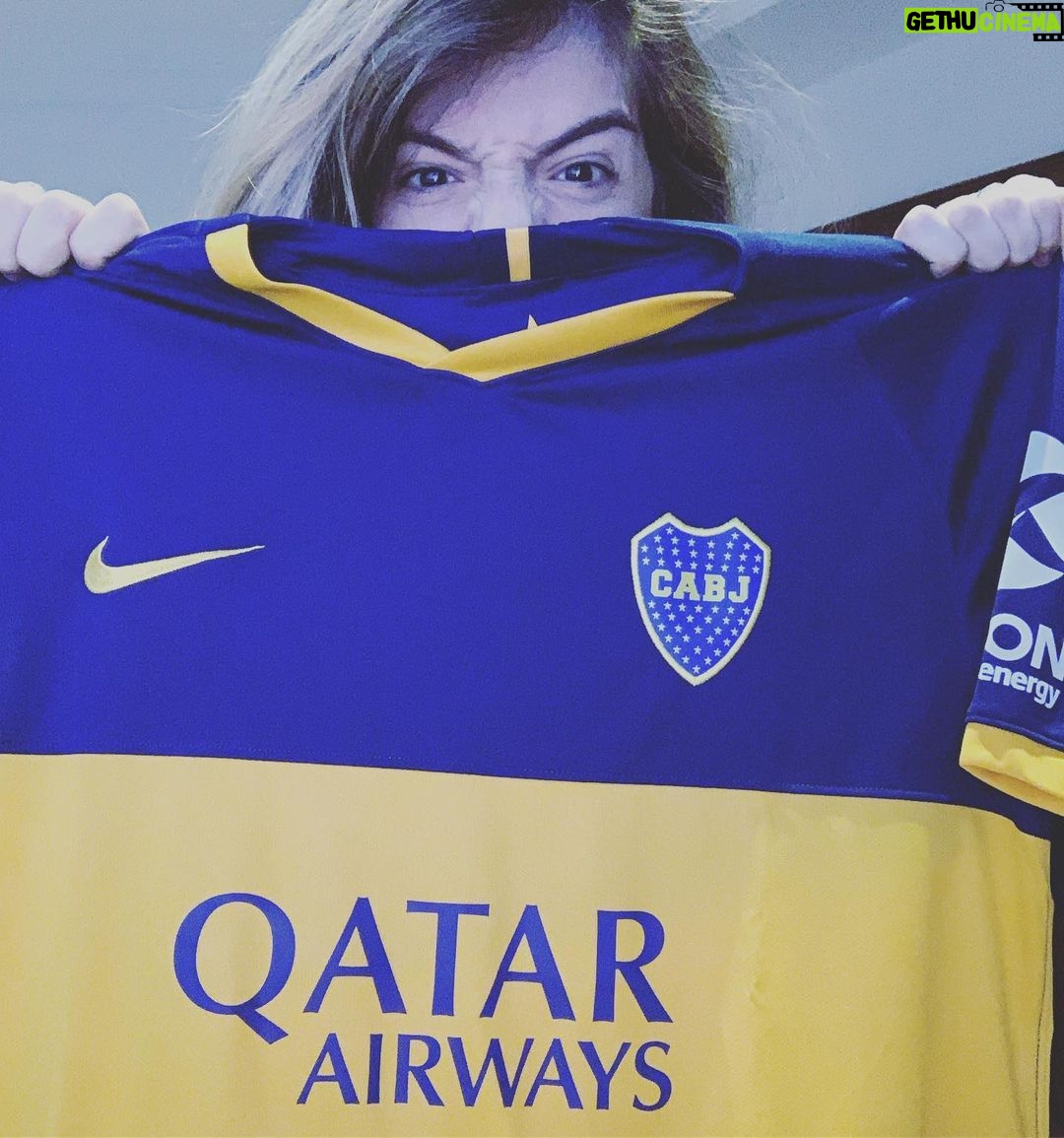 Dalma Maradona Instagram - Gracias @nikefootball MÁS MANIJA QUE NUNCA! 🔷🔶🔷Que lindos colores lpm!
