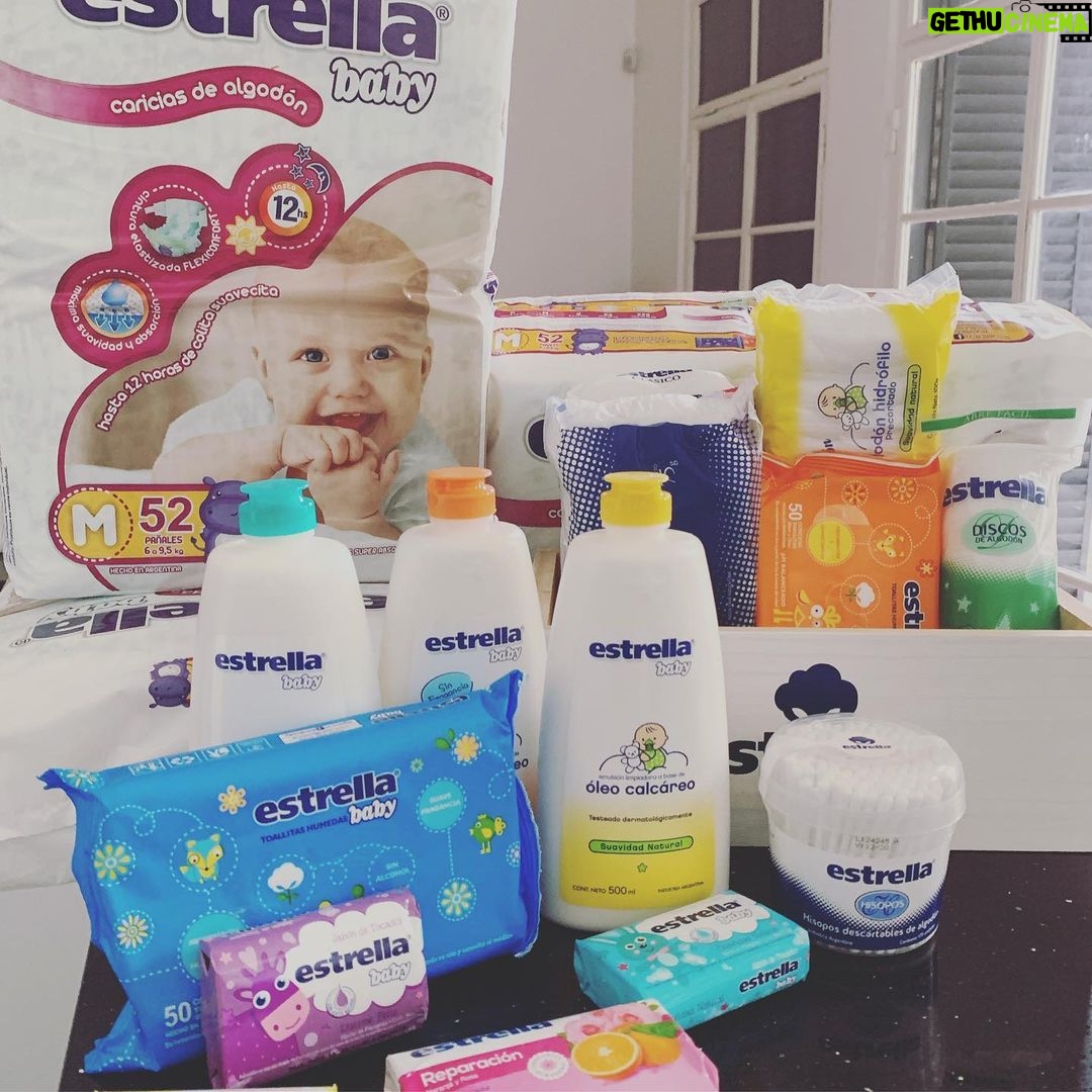 Dalma Maradona Instagram - Gracias @productosestrella por todos lo que nos mandaron para Roma!!! Nos sumamos a la #tribuestrella y ya vamos a empezar a usar todo y les vamos a ir contando cuáles son nuestros productos favoritos!!! ❤️🍼🧼🎀 Ustedes usan algunos de estos productos??? LOS LEO...