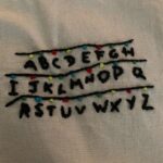 Dalma Maradona Instagram - El primer almohadón bordado por mi para el amor de mi vida! “Stranger things” para Benjamin! ❤️