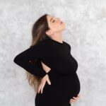 Dalma Maradona Instagram - Solo vos podes hacerme estas fotos con 7 meses y medio de embarazo @veronicaruizyrusso 💓 Styling: @masnegroficial Make up y pelo mi amada @caritopesce ❤️ EQUIPAZO!