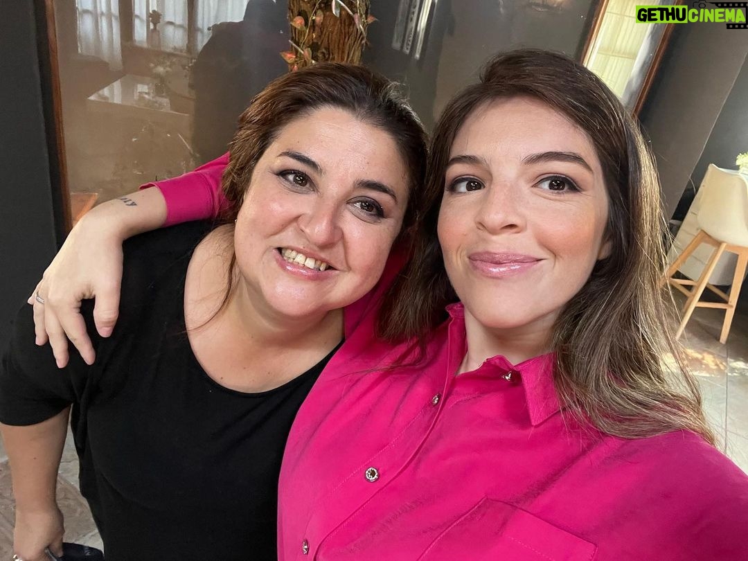 Dalma Maradona Instagram - Me maquillo mi amiga @caritopesce ! Te amo y admiro,ya lo sabes! 💓