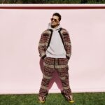 Dan Levy Instagram – Talked to the great @peelebanana about the confusion of processing good news in a bad year. Expecting a hefty therapy bill from the incred @bustle team. And yes, working with @internetbby was a fucking dream. ❤️ (link in bio)
⁠
Photographer: @internetbby⁠⠀
Stylist: @dereksroche⁠⠀
Grooming: @milesjeffrieshair⁠⠀
Art Director: @ehover⁠⠀
Bookings: @specialprojectsmedia⁠⠀
Videographer: @samrmiron⁠⠀
VP Of Fashion: @tiffanyreid⁠⠀
VP Of Creative: @karen.hibbert
Magical Wizardress: @meganzehmer