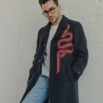 Dan Levy Instagram - Thank you to Justin Kirkland and the team at @esquire for this thoughtful profile. (Link in bio) So proud of tonight’s episode and the amazing team who made it. #schittsfinale @poptv 📸 Julian Berman 💅🏻 @valgherman
