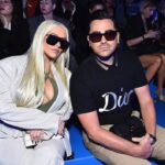Dan Levy Instagram - unfathomably huge moment. @xtina Thanks @dior @mrkimjones @erl__________ for gettin’ gramps out of the house to see some cool clothes and meet royalty. Grateful for @ecduzit @johnny.hernandez.hair @staceykubasak Photo by Jordan Strauss