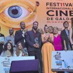 Dani Rovira Instagram - Gracias a #Galdar y a su @ficgaldar por su cariño y por el reconocimiento. Y por amar tanto el cine. #Gracias #GuayarminaDeHonor