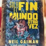 Dani Rovira Instagram – #soloelfindelmundootravez de #NeilGaiman

Pequeña historia de este enorme autor. Su protagonista es un hombre normal que una vez al mes se convierte en hombre lobo (con todo lo que eso conlleva, resacas estomacales incluidas). El fin del mundo se acerca y solo los licántropos tienen la clave para que no suceda. 

Una historia rara  y áspera. (por no decir que es una paja mental) tanto por la trama como por los dibujos (feístas y grotescos). Si eres muy seguidor de este genio y tienes afán completista, adelante. Al resto, pues podría no gustarle. 

Pd. Ah, la mitad del tomo son los bocetos y trazos originales y descartes de la historia que, a quien le guste, se va a hartar. 

#SuPoquicoDeLectura
#RoviraReadings