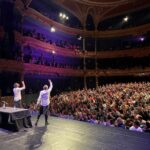 Dani Rovira Instagram – Qué felices fuimos el Viernes y el Sábado en Bilbao. Dos llenos de piel de gallina. Público espectacular. GRACIAS.
@mianofavorito 
@arturogcampos 

@manquitaproduc 

@javitatay3 Teatro Campos Eliseos. Bilbao