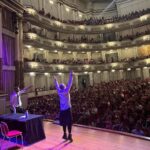 Dani Rovira Instagram – Volvemos a casa. Gracias a #Vigo y #Santiago por entregaros sin concesiones a la carcajada. Qué bien me lo paso con @arturogcampos “el provecto”.

@javitatay3 
@etiquetanegra_producciones 
@manquitaproduc 
@mianofavorito