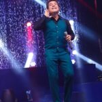 Daniel Instagram – Expressar gratidão é uma bela maneira de reconhecer o amor e o apoio que recebemos ao longo da vida. Transmitir sorrisos e música como forma de agradecimento é uma maneira única e significativa de mostrar apreço pelas pessoas especiais que encontramos em nossa jornada. Essa demonstração de gratidão e afeto pode criar laços ainda mais fortes e transmitir uma mensagem de amor e alegria. ❤️🌹

Fotos Incríveis: @danidosite
. . . 
#DanielNaEstrada #Daniel40Anos #DanielCelebraJoãoPauloeDaniel #ProduçãoDaniel Caxias Do Sul – Rio Grande Do Sul
