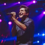 Daniel Instagram – “Há 40 anos atrás, junto com o João Paulo, tínhamos um sonho de escrever história. Não só com palavras, mas com notas musicais. Porque elas, somente elas, são capazes de atravessar o tempo, eternizar os laços, trazer a presença de pessoas que infelizmente já nem estão mais aqui com a gente…” – Daniel 

Sonho realizado. Nos vemos no Espaço Unimed mais tarde, porque hoje a história continua sendo escrita. ♥️

📸: @rafaelstrabelli