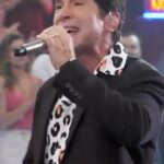 Daniel Instagram - #ALTASHORAS 📺 Nós também nos amarramos, @cantordaniel! 🤩 Que noite lindaaa! ✨ Quem aí está amando? 🕺 Energia a mil! 🎶