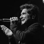 Daniel Instagram - A cidade de Cuiabá/MT nos recebeu de braços abertos, e a paixão que sentimos da plateia foi verdadeiramente inspiradora. Agradecemos por cantarem, dançarem e compartilharem momentos memoráveis. Vocês fazem toda a diferença, e é graças a fãs tão incríveis como vocês que amamos fazer o que fazemos. Confira no Facebook e no Site [link na bio] o álbum completo. Estamos profundamente gratos por todo o apoio e carinho. ❤️🌹 Fotos: Vandinho Tellis . . #DanielNaEstrada #Daniel40Anos #DanielCelebraJoãoPauloeDaniel #ProduçãoDaniel Cuiabá MT