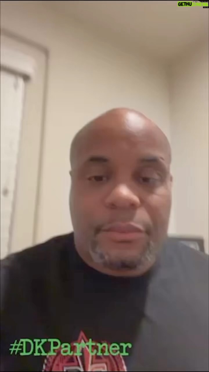 Daniel Cormier Instagram - The most exciting fight card of the year goes down this weekend and as always your boy DC is hooking you up with my good friends @draftkings_sportsbook we got the no sweat bet for you. Let’s go. Hit the link in my story to get hooked up