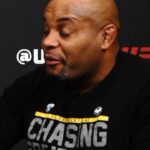 Daniel Cormier Instagram – I check in with Dricus Du Plessis as he tries to become middle weight champ tonight. And he didn’t hold back on some of the times I’ve criticized him. He also had plenty to say about his fight tonight. Live @ 10 am eastern /7 am pacific time  link in my bio go now !