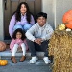 Daniel Cormier Instagram – A lot to be thankful for, nothing more than these 3. Happy thanksgiving everyone. #dan #keke #luna #proudfather