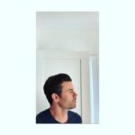Daniel Gillies Instagram – ❤️ valentine’s day 2020:

my friends at OXFAM and i would like to fly you and a companion to come and join me someplace fun in LA. 
flights and hotels are on us. 
HIT THE LINK in my BIO to enter.

why are we doing this?

for those who don’t know, a civil war has plagued Yemen for over 4 years now. 
thousands have died from violence related to the war, and even more have died from disease and hunger.

half the country’s population is on the brink of famine and millions have been forced from their homes.

we need to draw attention to this crisis by any means necessary. hence our valentine’s shenanigans.

HIT THE LINK and join me in taking action against this crisis; you’re automatically entered into the contest. :) ❤️