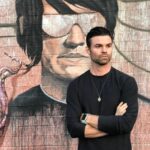 Daniel Gillies Instagram - bruce me. p.c. — @rachaelleighcook