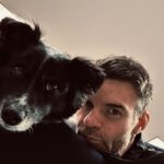 Daniel Gillies Instagram - discovered about 7 minutes ago that this little lady has her own legion of devotees. had to post immediately. thank you @mrs.maverick and thank you @nina for the loaner. ❤️