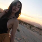 Daniel Gillies Instagram - joshua. tree. julia. me. 📷 60. D. ❤️ thank you @bradklopman & @thecohostcompany Joshua Tree, California
