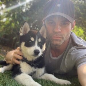 Daniel Gillies Instagram - winston in 3 months.

❤️