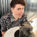 Daniel Howell Instagram - 30 years old that zero is like a looming cavern of darkness beckoning me to freefall into an inevitable abyss of responsibility and unexplained back pain i’m dying you’re dying the earth is dying the universe is inevitably drifting apart happy birthday to me