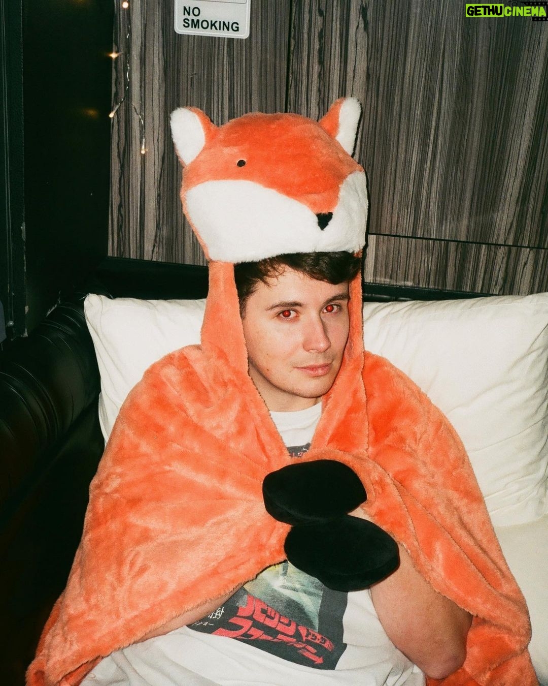 Daniel Howell Instagram - DOOMED ON FILM CHAPTER 3 FROZEN NIPS EDITION THAT USA TOUR WAS LITERALLY THE HIGHLIGHT OF MY LIFE THIS SHOW IS SAVING MY SOUL THANK YOU ALL AUSTRALIA NEW ZEALAND AND EUROPE NEXT COME SEE ME BEFORE THE WORLD ENDS danielhowell.com