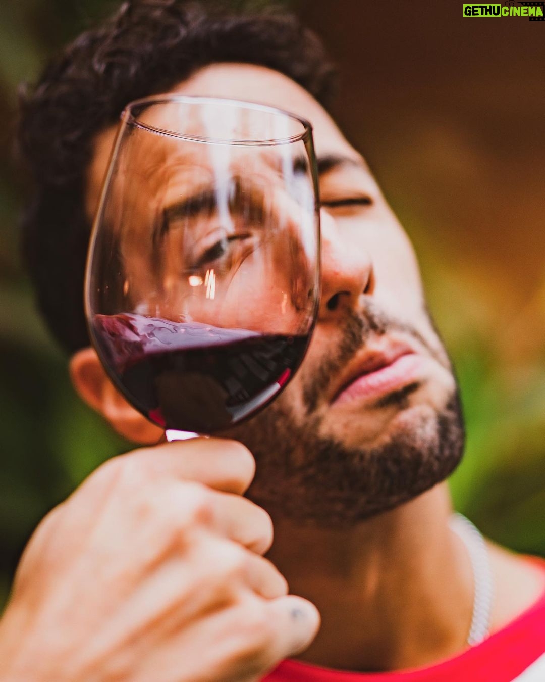 Daniel Ricciardo Instagram - My Secret Sauce. Coming soon 👀🍷