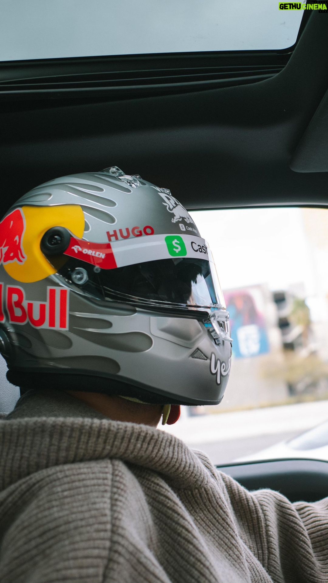 Daniel Ricciardo Instagram - Viva Las Car Launch