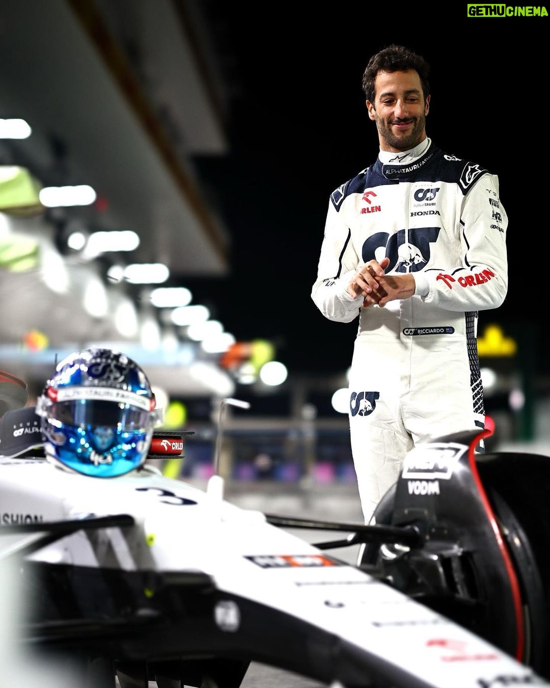 Daniel Ricciardo Instagram - That’s a wrap. We struggled this weekend but quick turnaround for the finale in Abu Dhabi next week. Eyes ahead.. but for now time to get some sleep 😅😴
