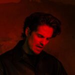 Daniel Sharman Instagram – Enjoy the show. #atowncalledmalice comes out tomorrow on @skytv 

Cheers to the talented @lee_malone_photography @squaremile_com