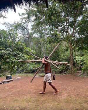 Daniel Sharman Instagram - Thanks @naku.com.ec for having us for this week. And to @manariushigua and @florencia.fridman for guiding us through the jungle and dreams. What a trip 🇪🇨🌱