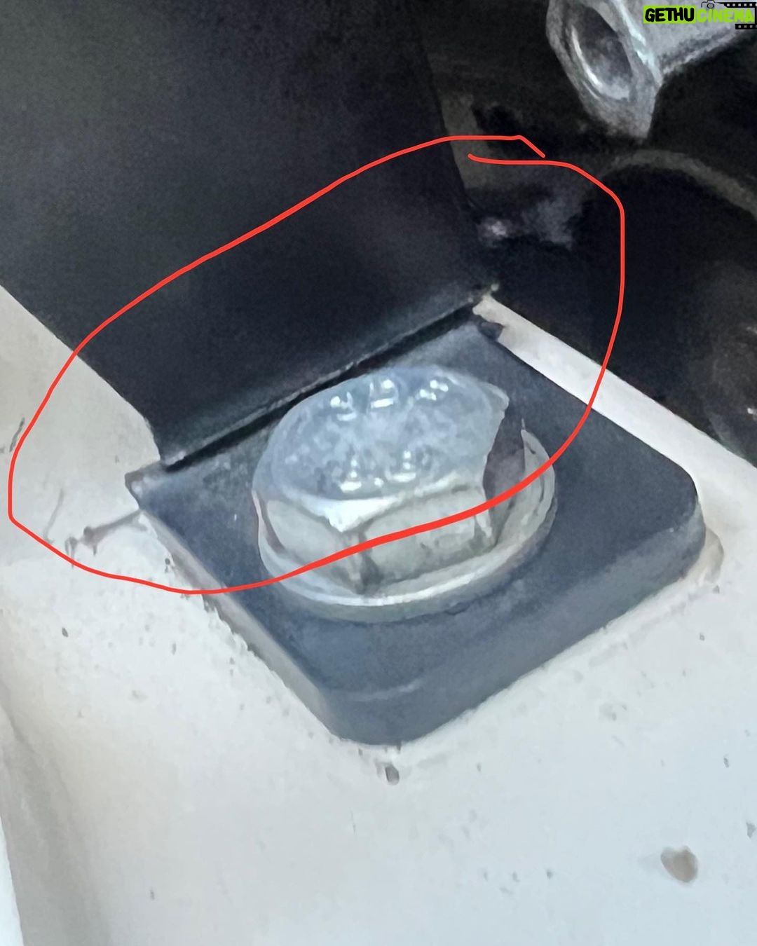Daniel Wu Instagram - Bummer! Was so excited to race with my best friend over the weekend but it ended halfway through his stint with a broken motor mount which caused the motor to move enough to rip the ground cable connection off so eventually the Christine just shut down. Probably better than causing damage to the transmission of anything else. This engine mount sucks! I can’t even remember how many times this has happened with this. Poor design, look how thin the metal is at the highest point of force! Also @drivenasa did a terrible job of running this WERC Sonoma race. No qualifying or warm up sessions on race day, first come first serve grid line up, no warning of race start either so I ended up having to start in the back and work my way up to my class right at the start of the race. Not happy about that. And then after the race no podium because no one showed up with the awards. 🤷🏻♂️