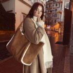 Daniella Rahme Instagram - Rain-kissed 🌧️🧋🍂 #DaniellaRahme #دانييلا_رحمة Beirut, Lebanon