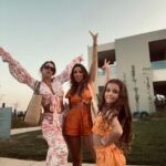 Daniella Rahme Instagram - Escaping to sunnier days and carefree moments. Take me back! ☀️🌊 #DaniellaRahme #دانييلا_رحمة
