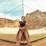 Daniella Rahme Instagram - Uncovering the hidden treasures of #AlUla 🏜️🔭 #DaniellaRahme #دانييلا_رحمة AlUla, Saudi Arabia